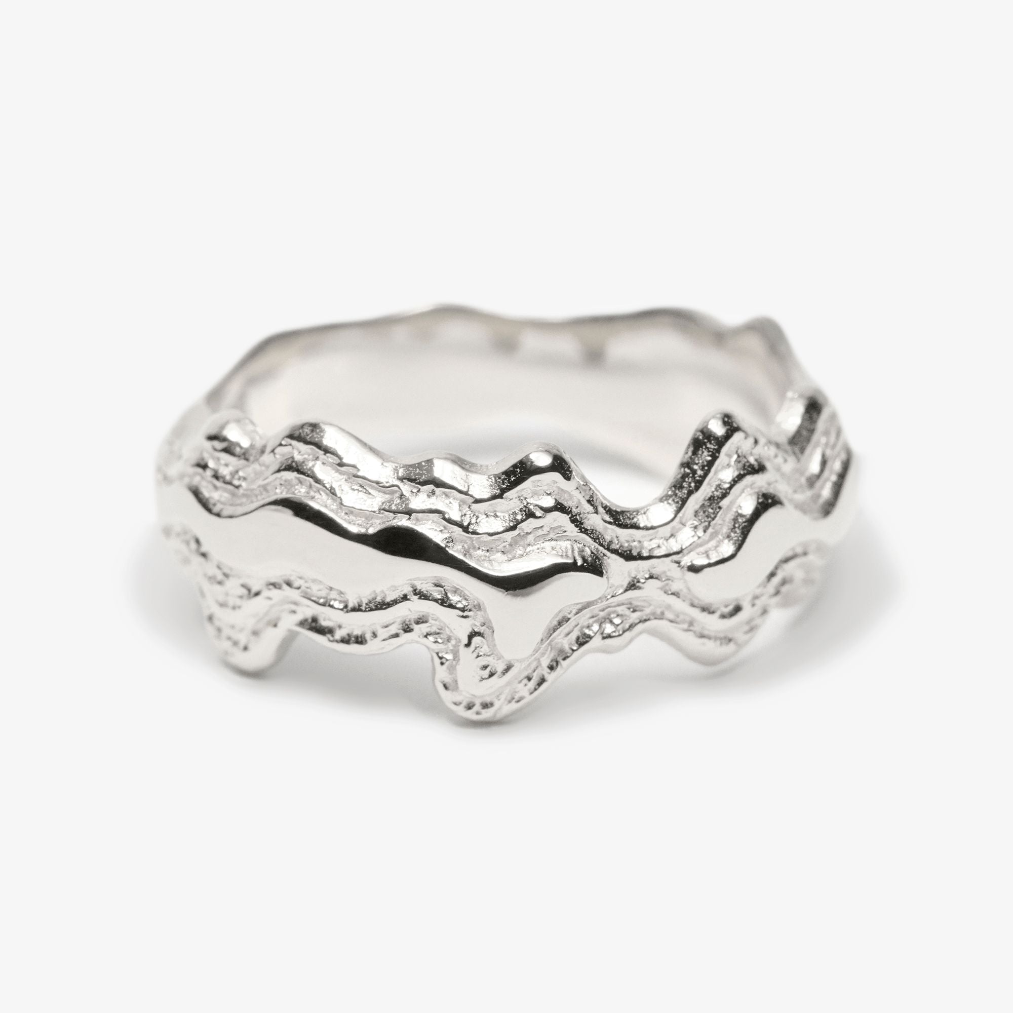 Liten Blurry Layers Ring