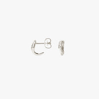 Hugged Essentia Stud Earrings