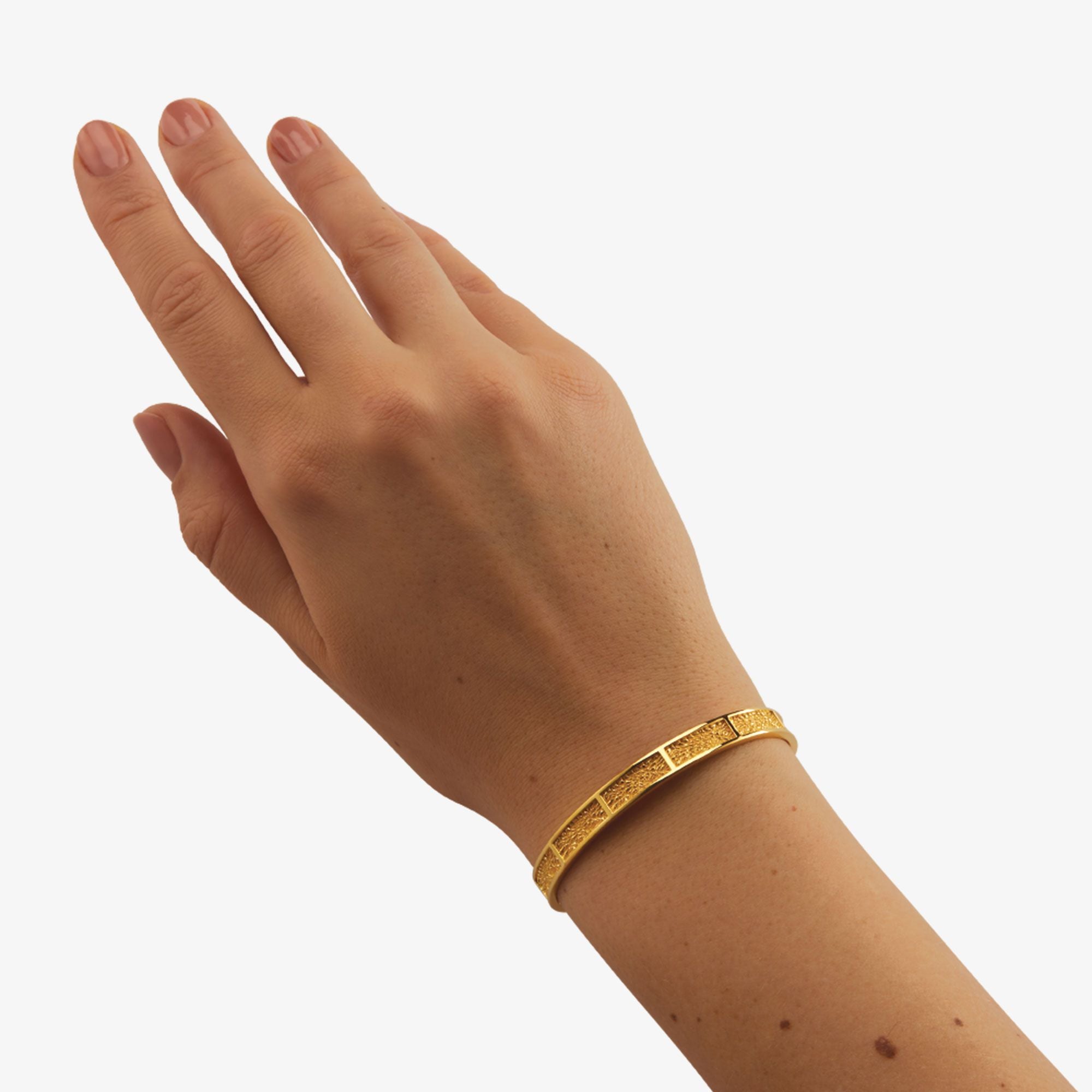 Mellan Tekstur Armring