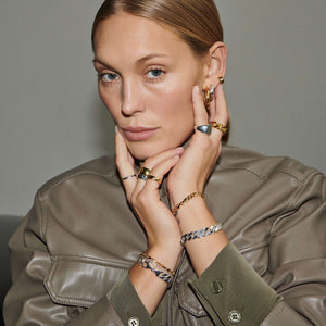 Mellan CB Armband